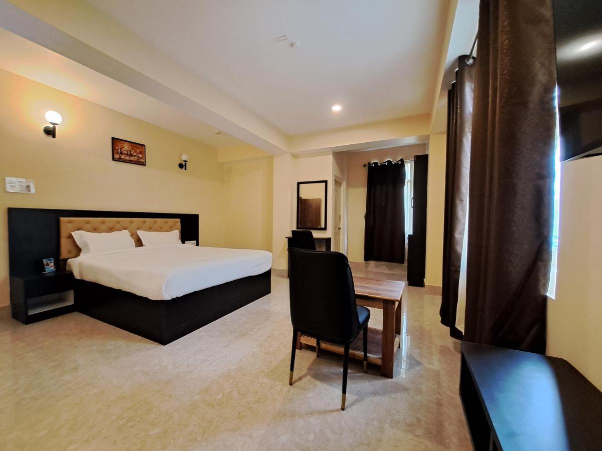 Snow White Retreat Hotel And Restaurant Gangtok Bagian luar foto