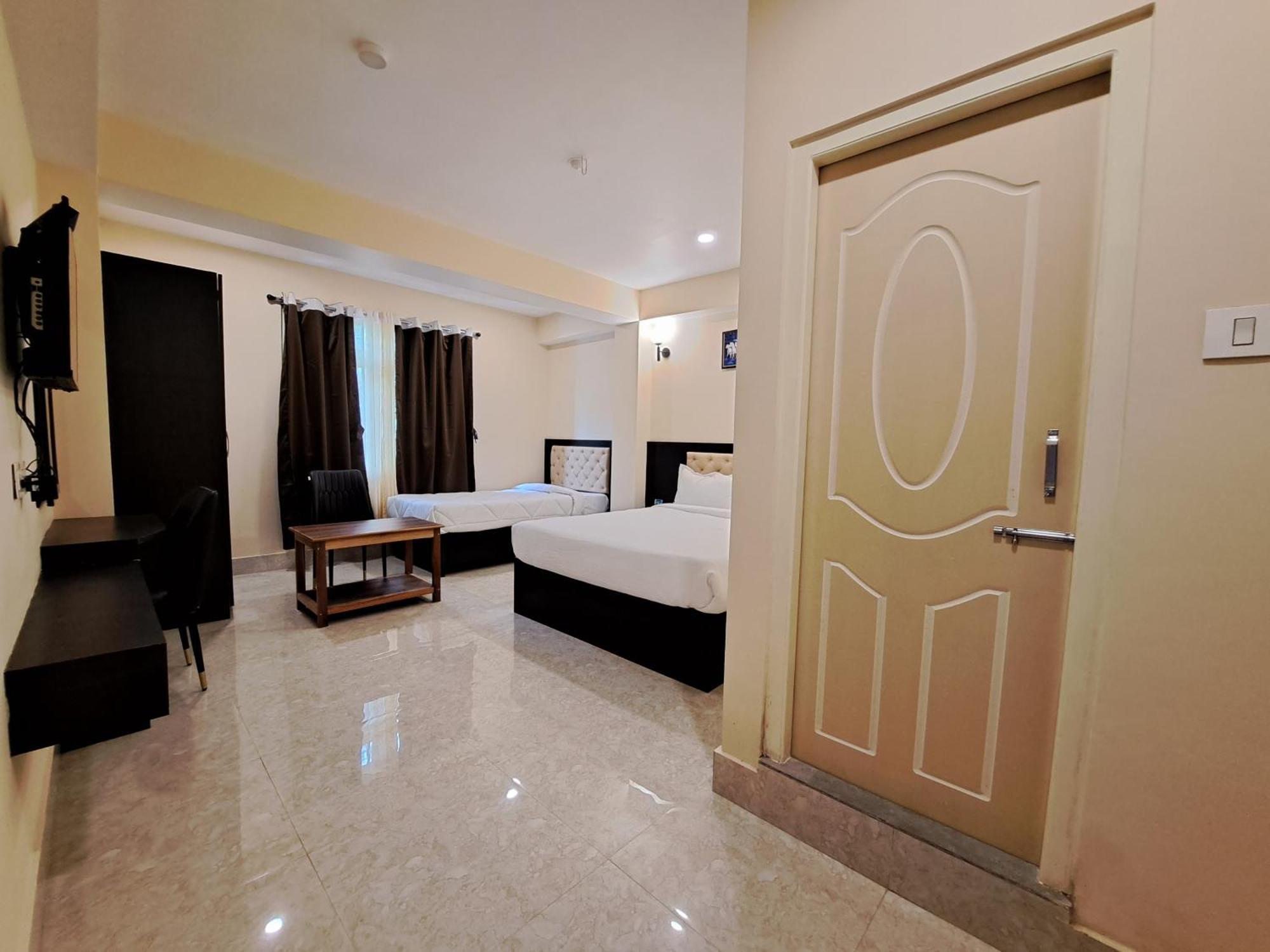 Snow White Retreat Hotel And Restaurant Gangtok Bagian luar foto