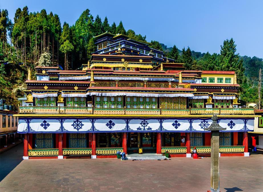 Snow White Retreat Hotel And Restaurant Gangtok Bagian luar foto